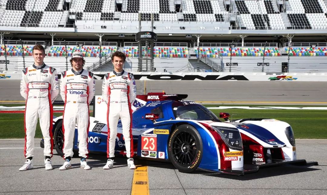 哈斯车队碾压迈凯伦，阿隆索统治全场